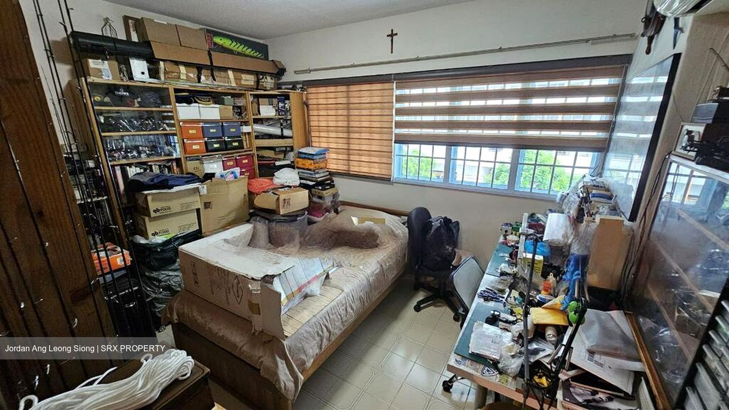 Blk 237 Hougang Street 21 (Hougang), HDB Executive #465794481